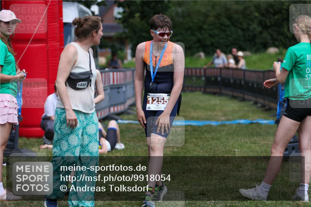 21.06.2026 - 29. Vierlanden-Triathlon Andreas Tolksdorf http://msf.ph/oto/9918054 21.06.2026 15:19:52 Ziel  meine-sportfotos.de