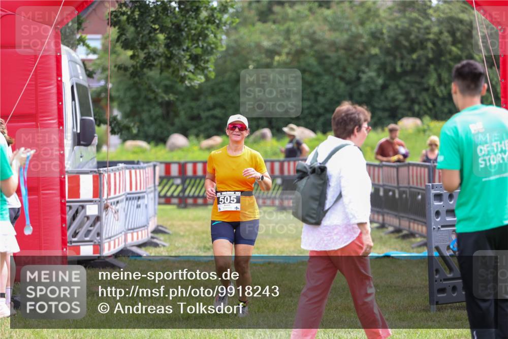 21.06.2026 - 29. Vierlanden-Triathlon Andreas Tolksdorf http://msf.ph/oto/9918243 21.06.2026 11:51:18 Ziel 505, 534, 612 meine-sportfotos.de