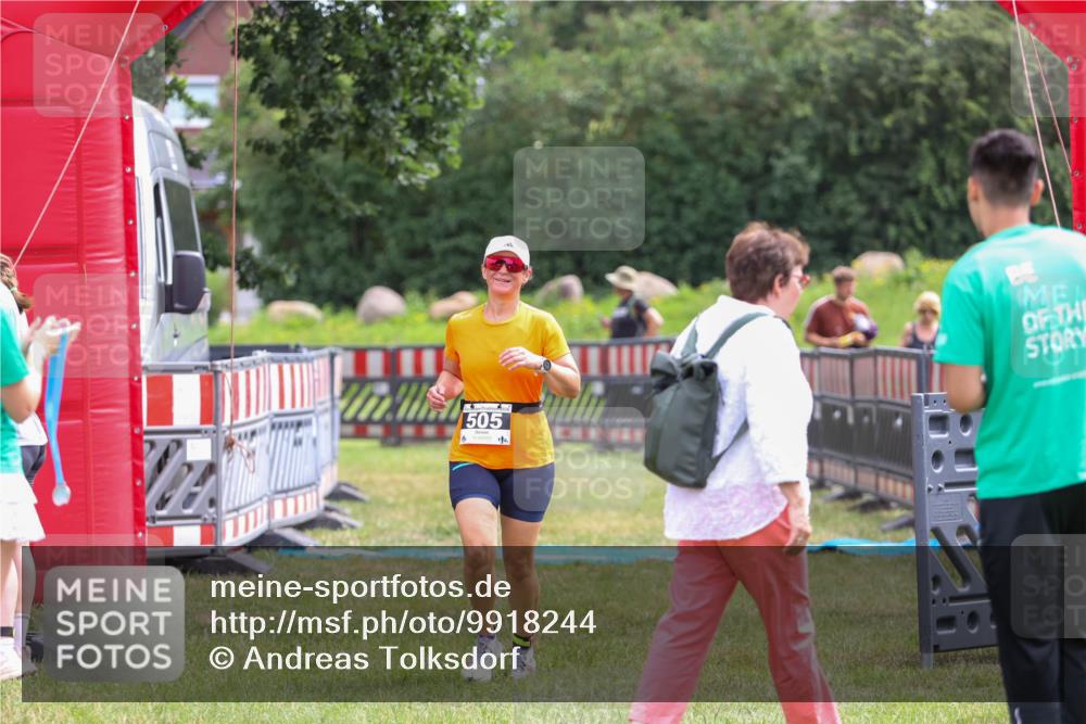 21.06.2026 - 29. Vierlanden-Triathlon Andreas Tolksdorf http://msf.ph/oto/9918244 21.06.2026 11:51:18 Ziel 505, 534, 612 meine-sportfotos.de