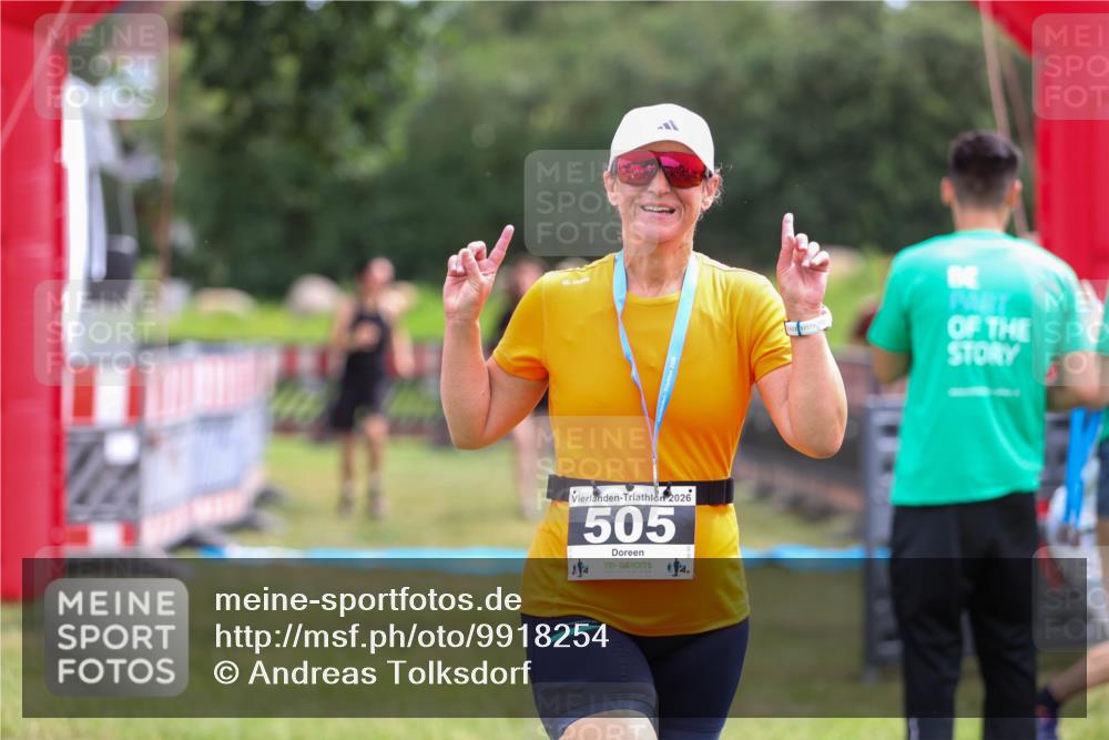 21.06.2026 - 29. Vierlanden-Triathlon Andreas Tolksdorf http://msf.ph/oto/9918254 21.06.2026 11:51:24 Ziel 534, 612 meine-sportfotos.de