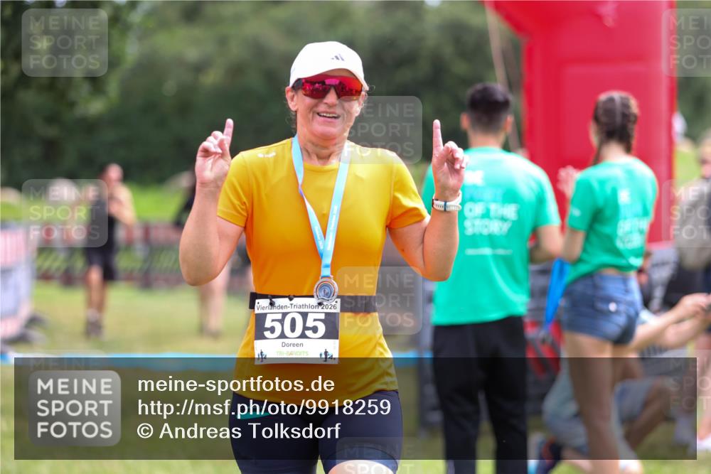 21.06.2026 - 29. Vierlanden-Triathlon Andreas Tolksdorf http://msf.ph/oto/9918259 21.06.2026 11:51:25 Ziel 534, 612 meine-sportfotos.de