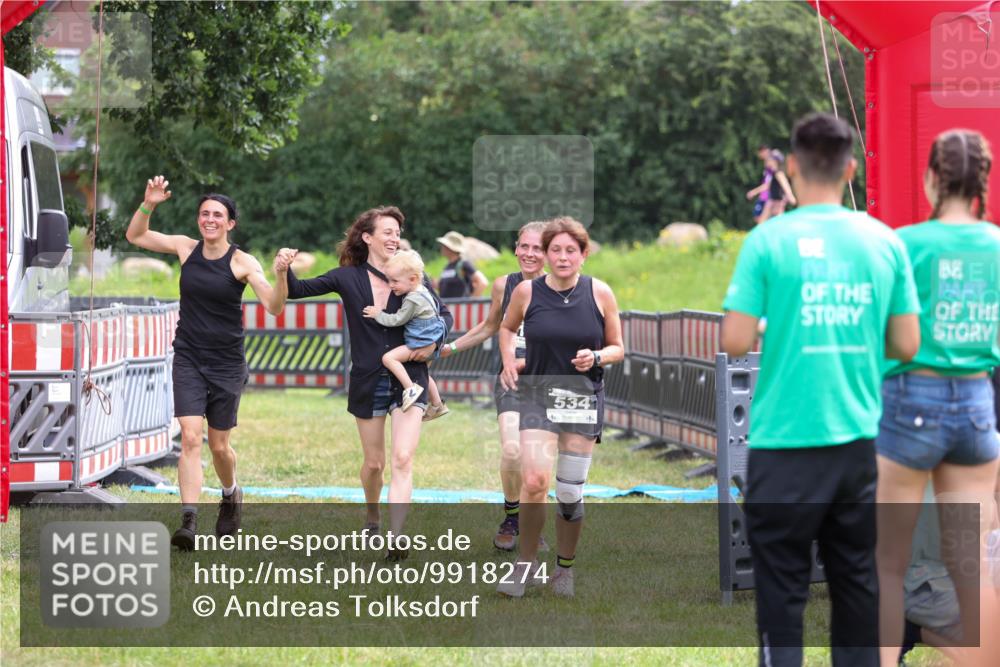21.06.2026 - 29. Vierlanden-Triathlon Andreas Tolksdorf http://msf.ph/oto/9918274 21.06.2026 11:51:29 Ziel 299, 534, 612 meine-sportfotos.de