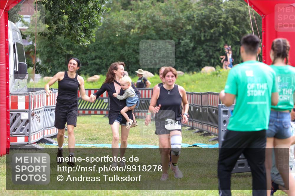 21.06.2026 - 29. Vierlanden-Triathlon Andreas Tolksdorf http://msf.ph/oto/9918278 21.06.2026 11:51:29 Ziel 299, 534, 612 meine-sportfotos.de