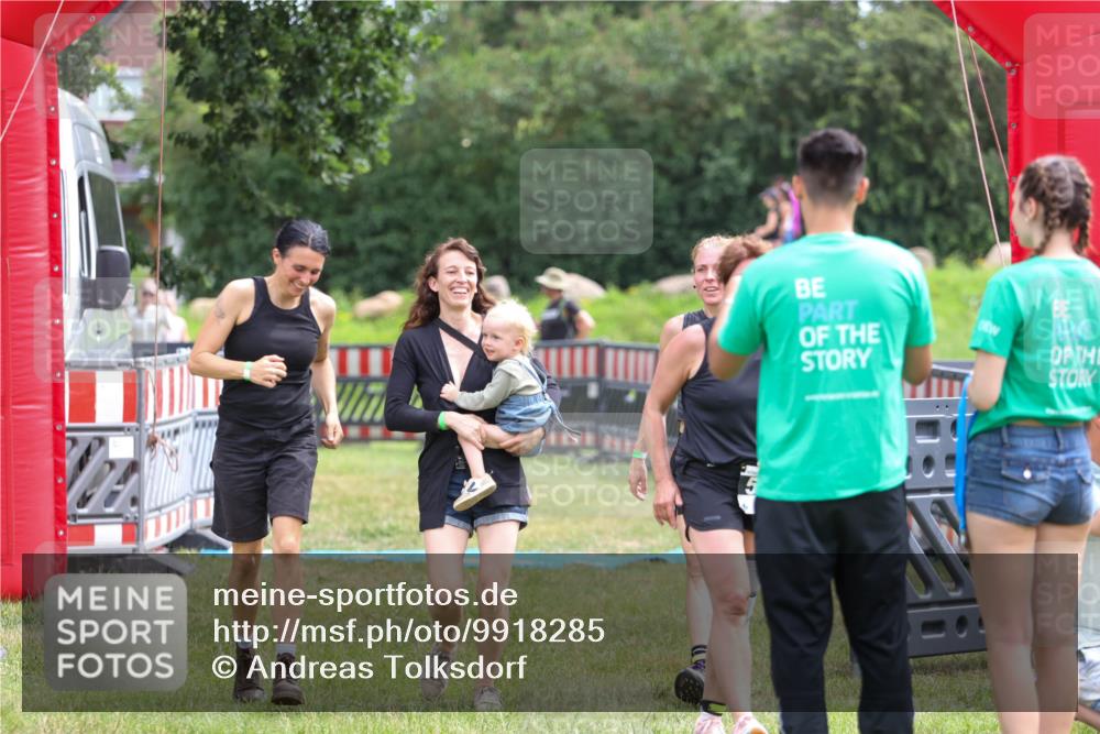 21.06.2026 - 29. Vierlanden-Triathlon Andreas Tolksdorf http://msf.ph/oto/9918285 21.06.2026 11:51:30 Ziel 299, 534, 612 meine-sportfotos.de