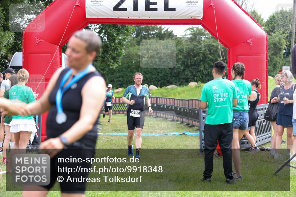 21.06.2026 - 29. Vierlanden-Triathlon Andreas Tolksdorf http://msf.ph/oto/9918348 21.06.2026 11:52:52 Ziel 213, 402 meine-sportfotos.de