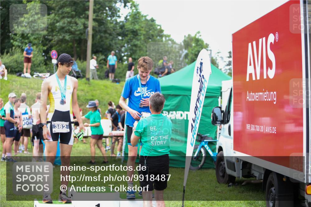 21.06.2026 - 29. Vierlanden-Triathlon Andreas Tolksdorf http://msf.ph/oto/9918487 21.06.2026 11:58:30 Ziel 595 meine-sportfotos.de