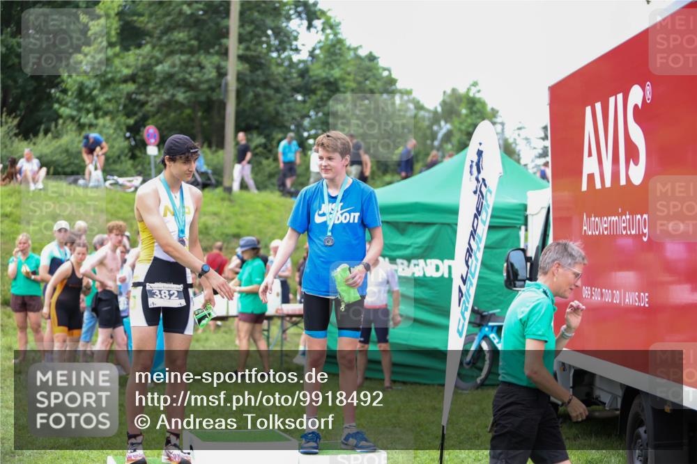 21.06.2026 - 29. Vierlanden-Triathlon Andreas Tolksdorf http://msf.ph/oto/9918492 21.06.2026 11:58:32 Ziel 595 meine-sportfotos.de