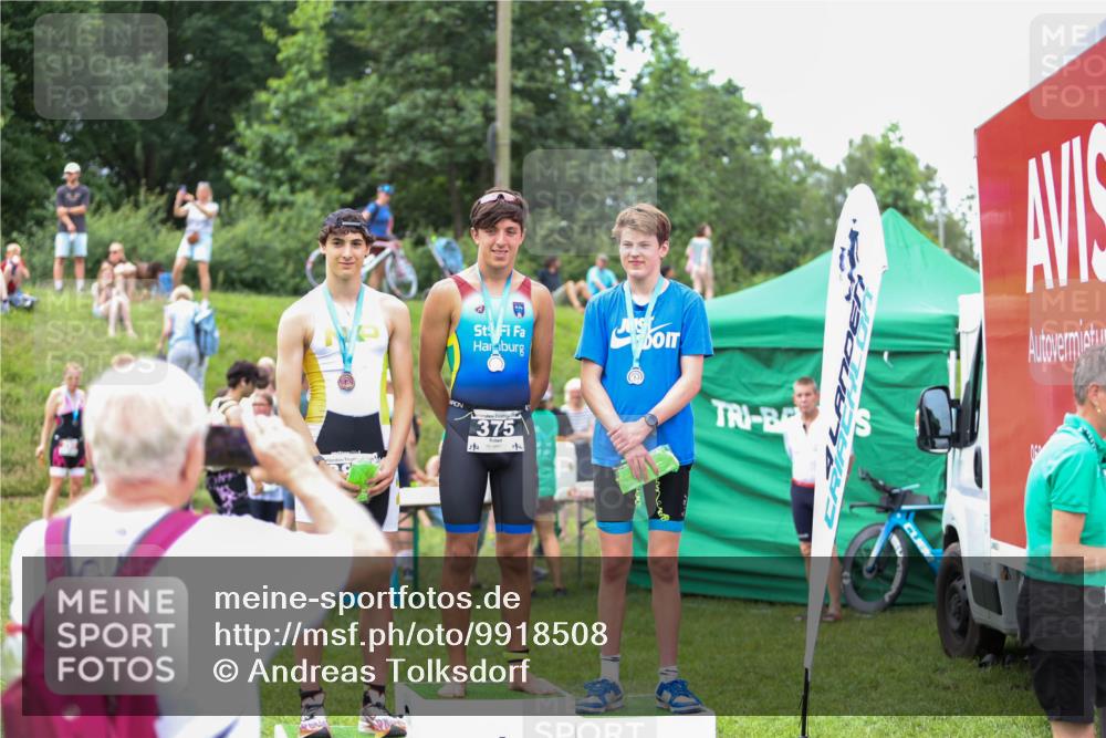 21.06.2026 - 29. Vierlanden-Triathlon Andreas Tolksdorf http://msf.ph/oto/9918508 21.06.2026 11:58:53 Ziel 589 meine-sportfotos.de