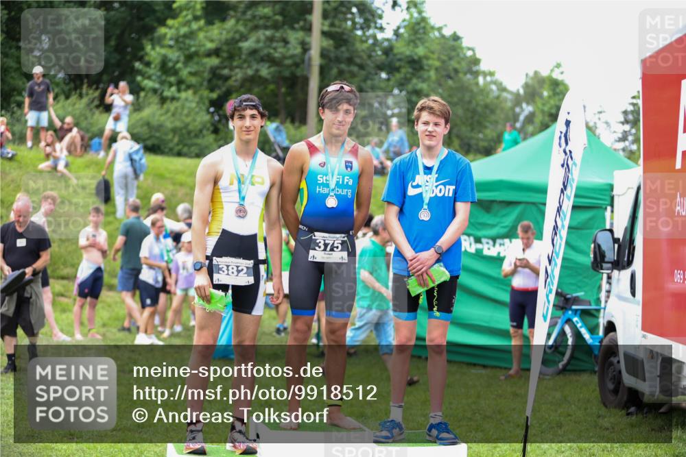21.06.2026 - 29. Vierlanden-Triathlon Andreas Tolksdorf http://msf.ph/oto/9918512 21.06.2026 11:59:01 Ziel  meine-sportfotos.de