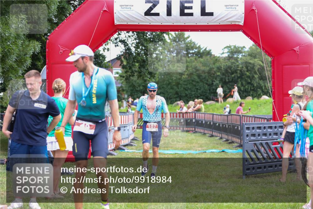 21.06.2026 - 29. Vierlanden-Triathlon Andreas Tolksdorf http://msf.ph/oto/9918984 21.06.2026 12:36:06 Ziel 107 meine-sportfotos.de