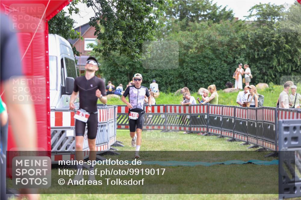 21.06.2026 - 29. Vierlanden-Triathlon Andreas Tolksdorf http://msf.ph/oto/9919017 21.06.2026 12:36:50 Ziel 63, 148 meine-sportfotos.de