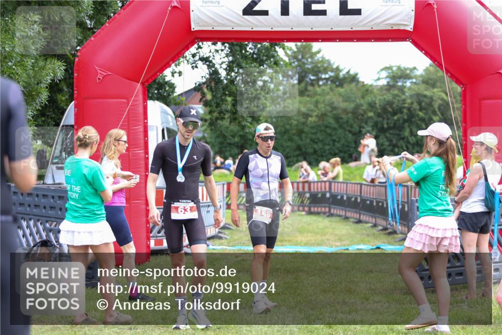 21.06.2026 - 29. Vierlanden-Triathlon Andreas Tolksdorf http://msf.ph/oto/9919024 21.06.2026 12:36:55 Ziel 148 meine-sportfotos.de