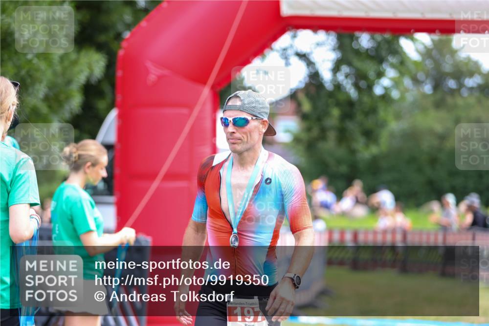 21.06.2026 - 29. Vierlanden-Triathlon Andreas Tolksdorf http://msf.ph/oto/9919350 21.06.2026 12:48:19 Ziel 13 meine-sportfotos.de