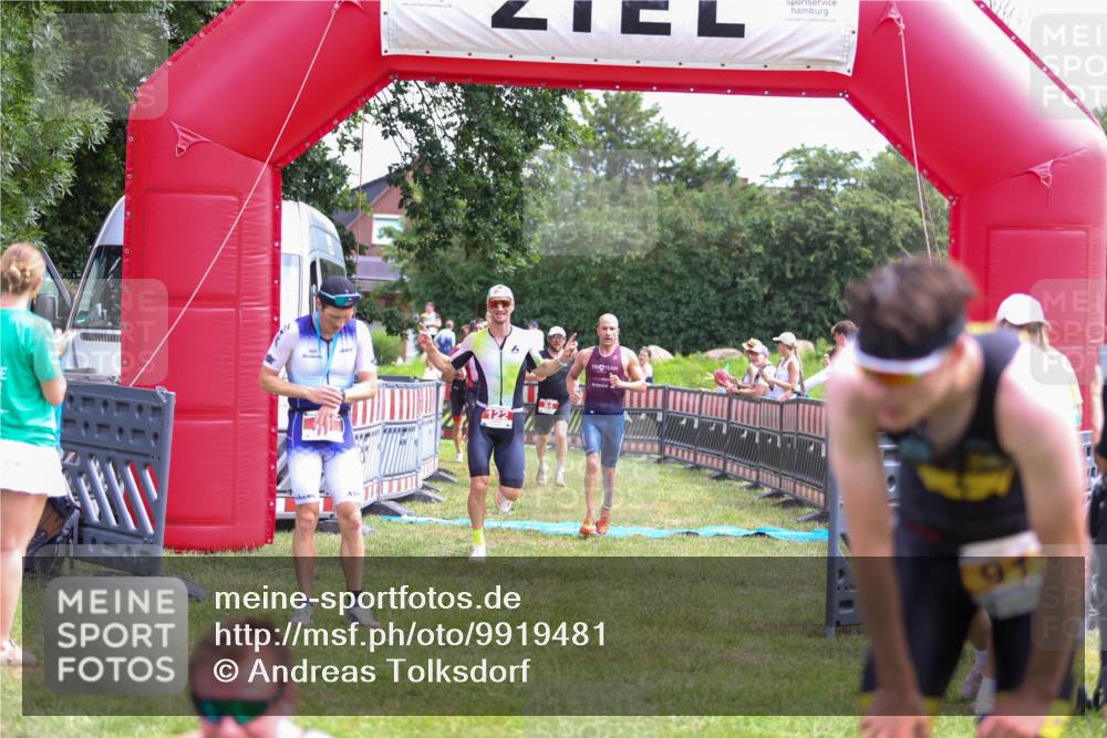 21.06.2026 - 29. Vierlanden-Triathlon Andreas Tolksdorf http://msf.ph/oto/9919481 21.06.2026 12:50:43 Ziel 84, 122, 910, 924, 942, 943, 955, 975 meine-sportfotos.de