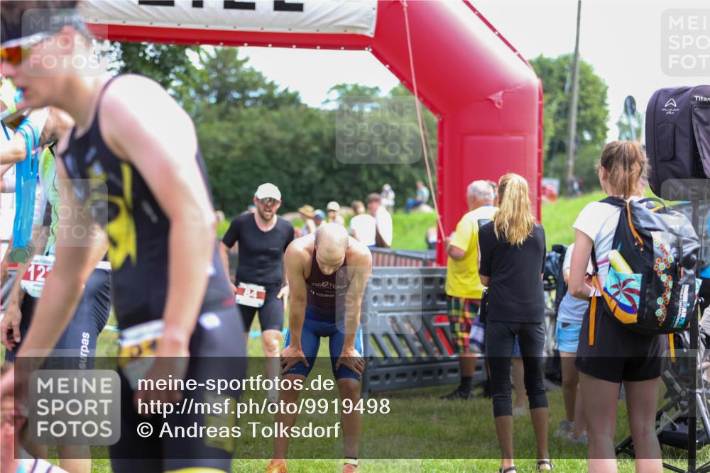21.06.2026 - 29. Vierlanden-Triathlon Andreas Tolksdorf http://msf.ph/oto/9919498 21.06.2026 12:50:48 Ziel 84, 122, 910, 924, 942, 943, 955, 975 meine-sportfotos.de