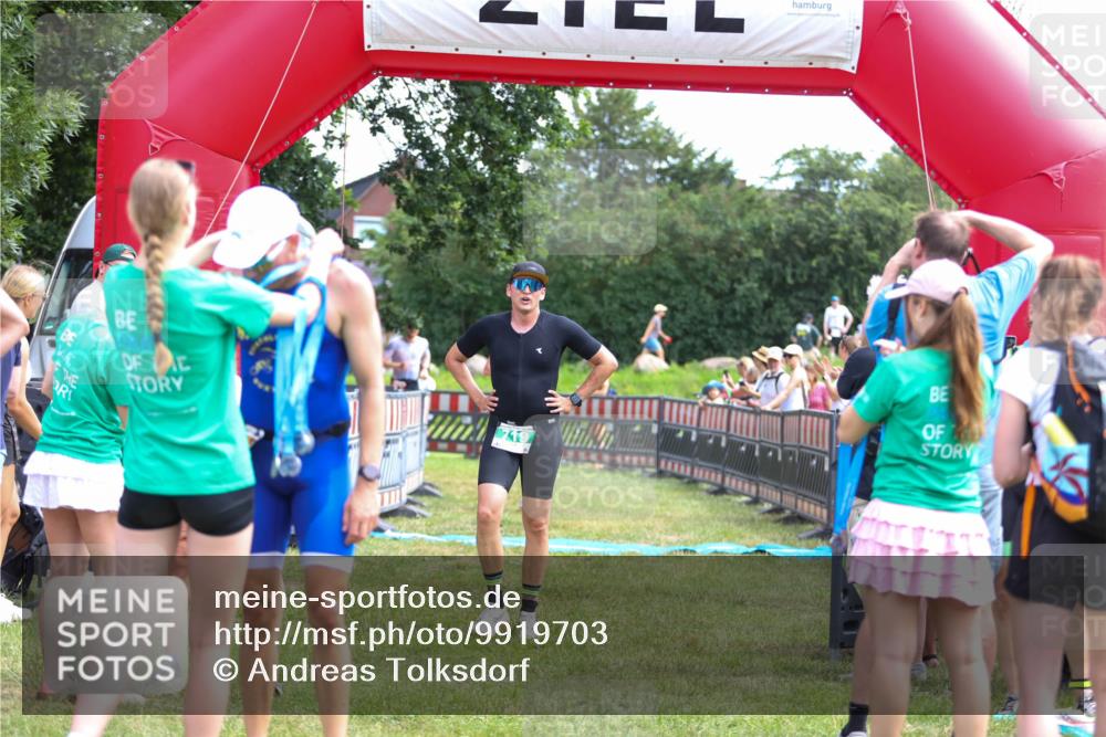 21.06.2026 - 29. Vierlanden-Triathlon Andreas Tolksdorf http://msf.ph/oto/9919703 21.06.2026 12:55:16 Ziel 68, 157, 296, 719, 974 meine-sportfotos.de