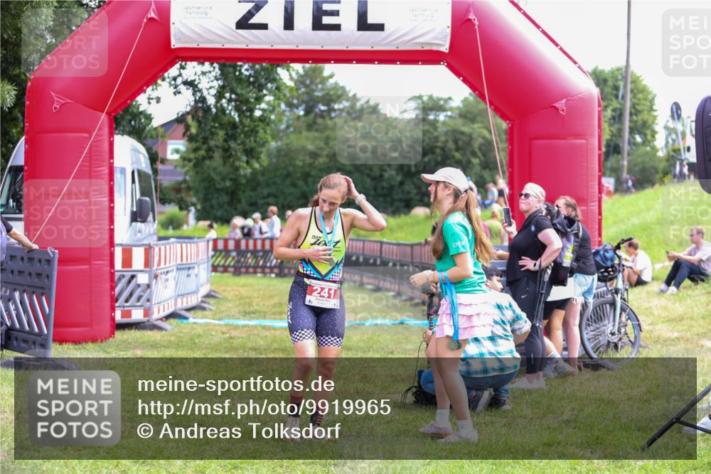 21.06.2026 - 29. Vierlanden-Triathlon Andreas Tolksdorf http://msf.ph/oto/9919965 21.06.2026 13:00:53 Ziel  meine-sportfotos.de