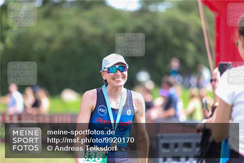 21.06.2026 - 29. Vierlanden-Triathlon Andreas Tolksdorf http://msf.ph/oto/9920170 21.06.2026 13:06:02 Ziel 121 meine-sportfotos.de