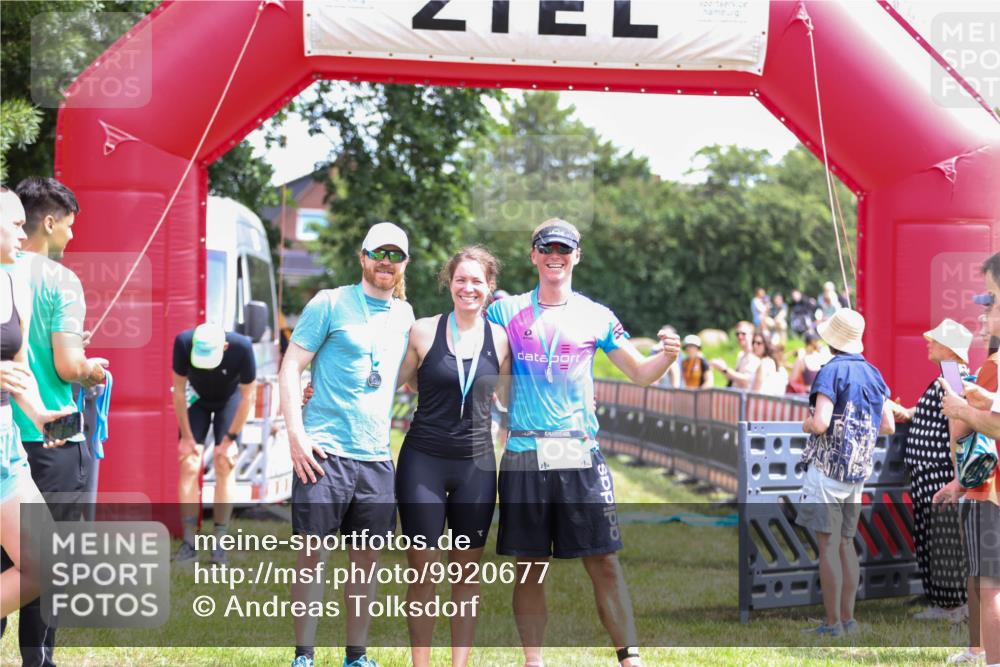 21.06.2026 - 29. Vierlanden-Triathlon Andreas Tolksdorf http://msf.ph/oto/9920677 21.06.2026 13:18:01 Ziel 50, 659 meine-sportfotos.de