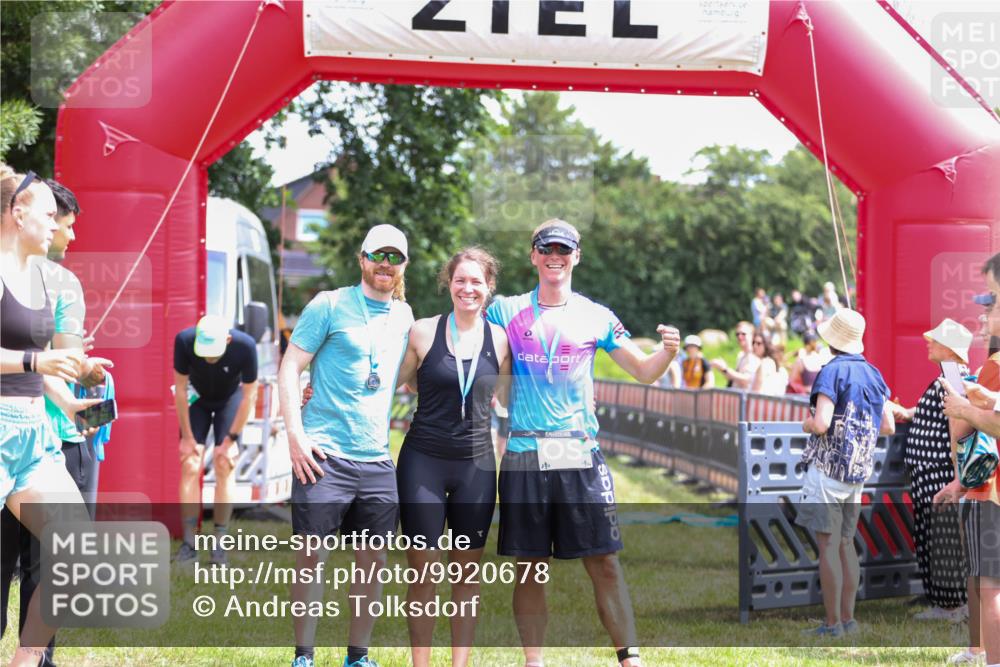21.06.2026 - 29. Vierlanden-Triathlon Andreas Tolksdorf http://msf.ph/oto/9920678 21.06.2026 13:18:01 Ziel 50, 659 meine-sportfotos.de