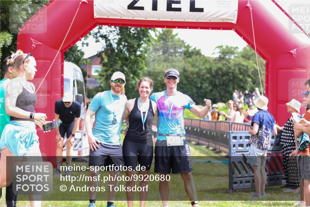 21.06.2026 - 29. Vierlanden-Triathlon Andreas Tolksdorf http://msf.ph/oto/9920680 21.06.2026 13:18:01 Ziel 50, 659 meine-sportfotos.de