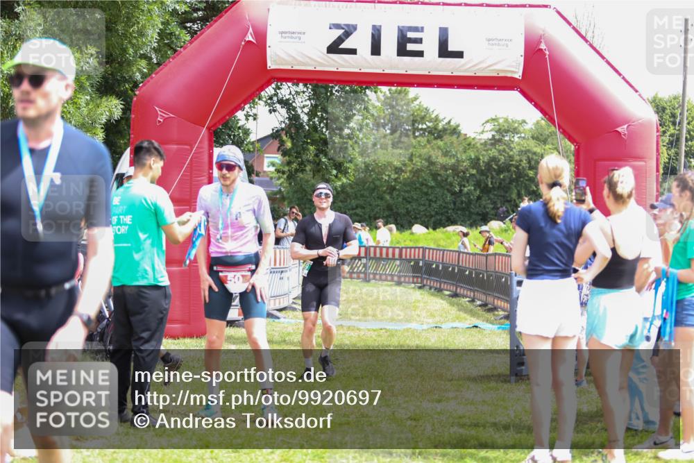 21.06.2026 - 29. Vierlanden-Triathlon Andreas Tolksdorf http://msf.ph/oto/9920697 21.06.2026 13:18:13 Ziel 659, 742, 798 meine-sportfotos.de