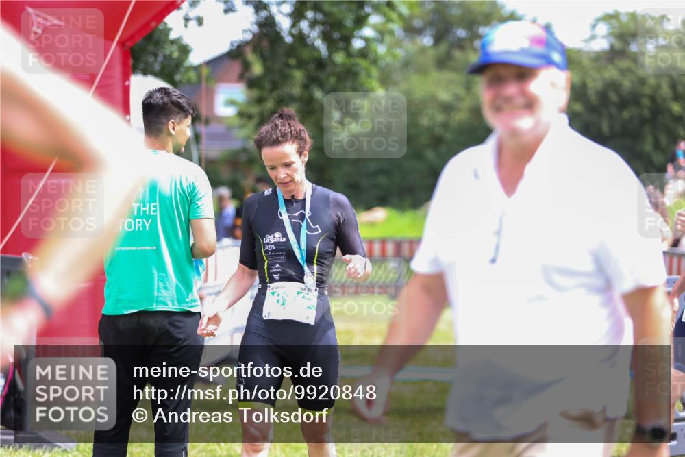 21.06.2026 - 29. Vierlanden-Triathlon Andreas Tolksdorf http://msf.ph/oto/9920848 21.06.2026 13:21:05 Ziel  meine-sportfotos.de
