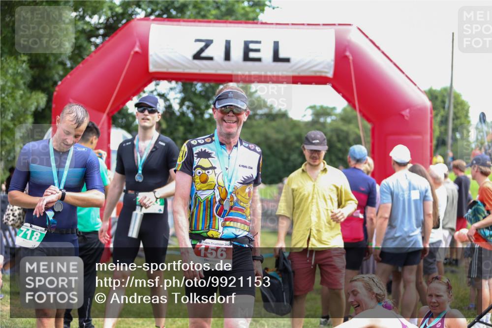21.06.2026 - 29. Vierlanden-Triathlon Andreas Tolksdorf http://msf.ph/oto/9921153 21.06.2026 13:25:14 Ziel 994 meine-sportfotos.de