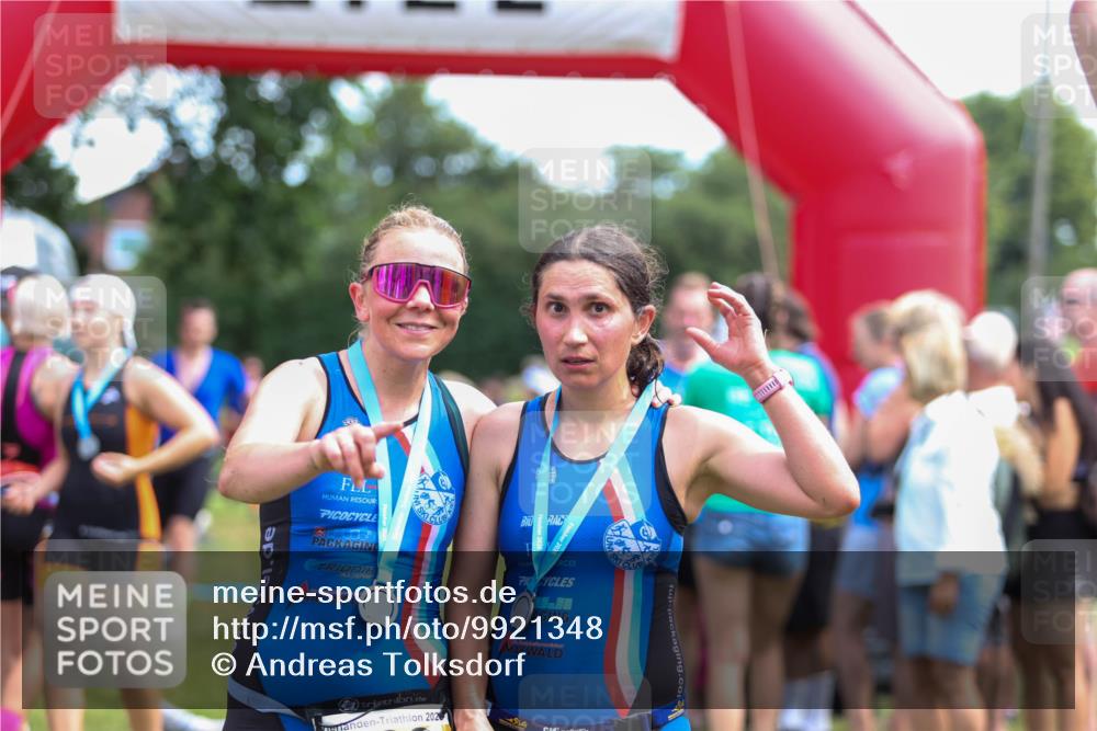 21.06.2026 - 29. Vierlanden-Triathlon Andreas Tolksdorf http://msf.ph/oto/9921348 21.06.2026 13:29:01 Ziel 648, 746, 901, 1004 meine-sportfotos.de