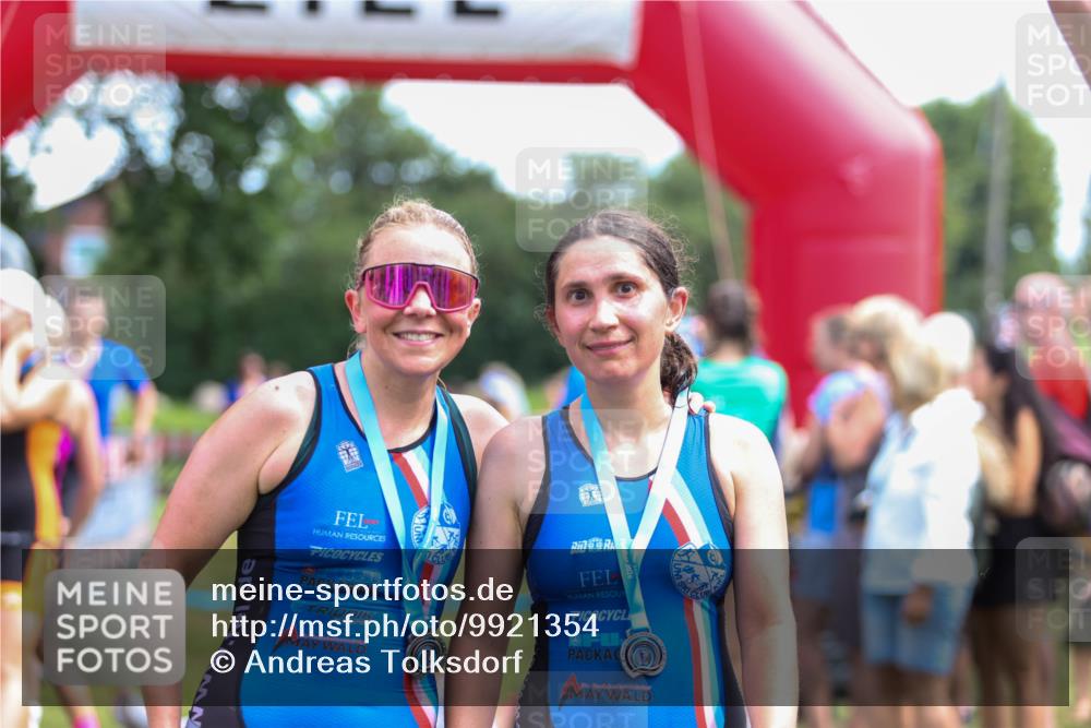 21.06.2026 - 29. Vierlanden-Triathlon Andreas Tolksdorf http://msf.ph/oto/9921354 21.06.2026 13:29:02 Ziel 648, 746, 901, 1004 meine-sportfotos.de
