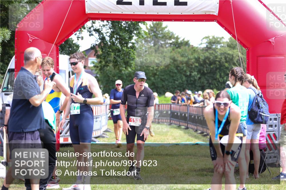 21.06.2026 - 29. Vierlanden-Triathlon Andreas Tolksdorf http://msf.ph/oto/9921623 21.06.2026 13:36:14 Ziel 5, 845 meine-sportfotos.de