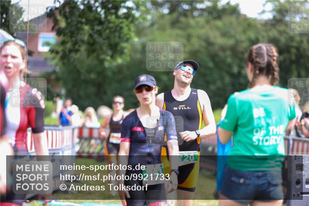 21.06.2026 - 29. Vierlanden-Triathlon Andreas Tolksdorf http://msf.ph/oto/9921733 21.06.2026 13:38:02 Ziel 720, 863, 997 meine-sportfotos.de