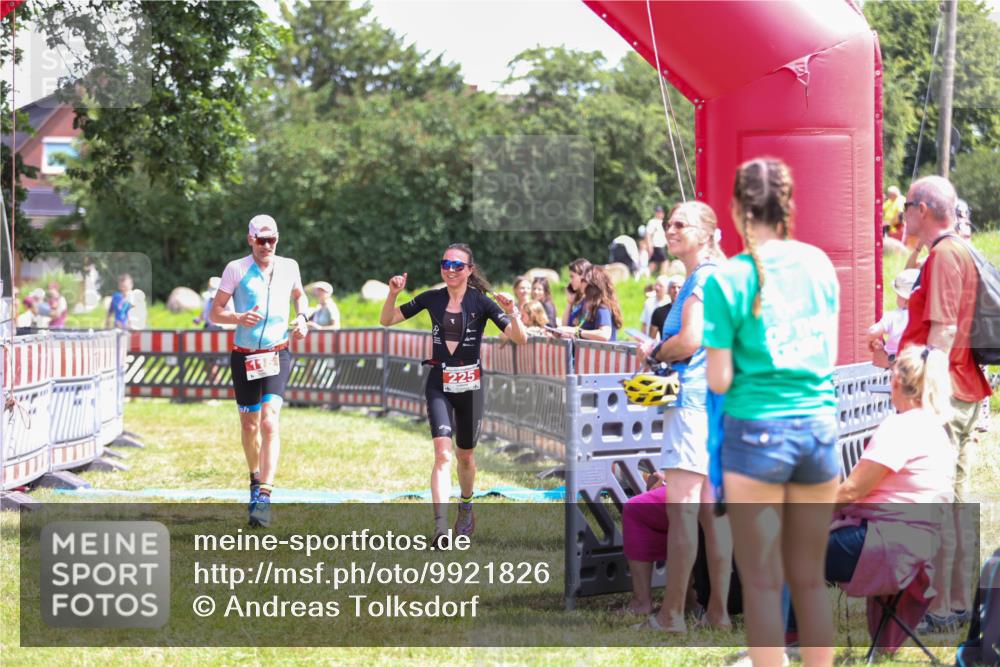 21.06.2026 - 29. Vierlanden-Triathlon Andreas Tolksdorf http://msf.ph/oto/9921826 21.06.2026 13:39:29 Ziel 115, 225 meine-sportfotos.de