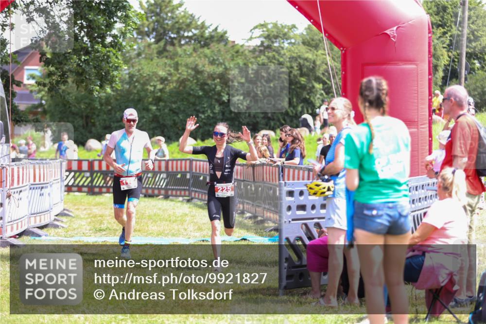 21.06.2026 - 29. Vierlanden-Triathlon Andreas Tolksdorf http://msf.ph/oto/9921827 21.06.2026 13:39:29 Ziel 115, 225 meine-sportfotos.de