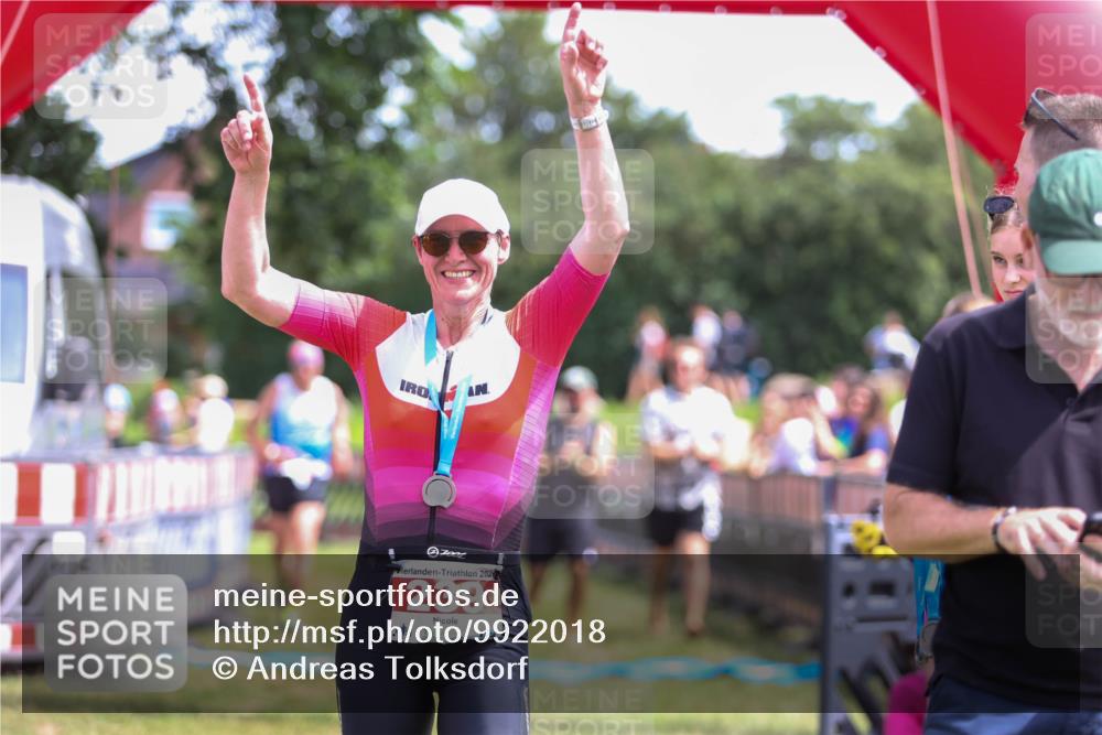 21.06.2026 - 29. Vierlanden-Triathlon Andreas Tolksdorf http://msf.ph/oto/9922018 21.06.2026 13:43:09 Ziel 284 meine-sportfotos.de