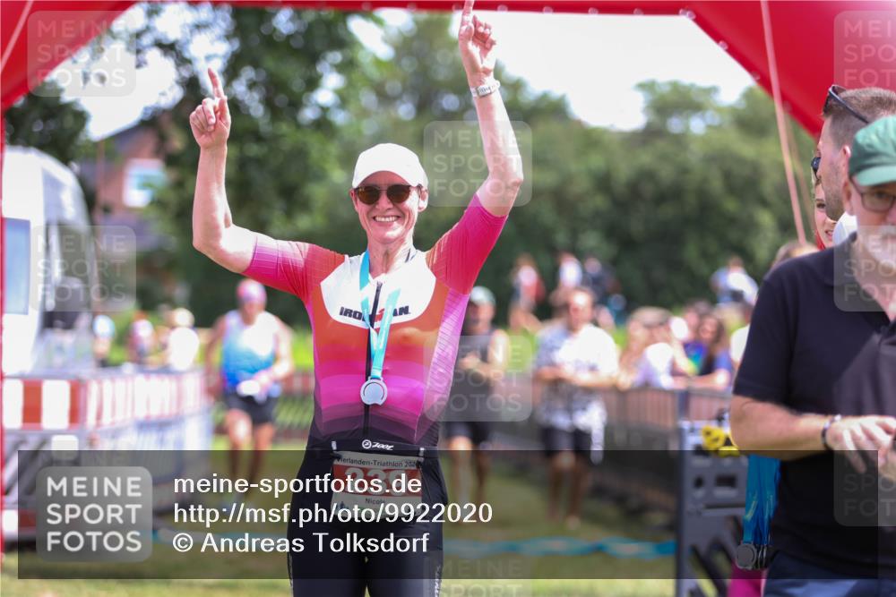 21.06.2026 - 29. Vierlanden-Triathlon Andreas Tolksdorf http://msf.ph/oto/9922020 21.06.2026 13:43:09 Ziel 284 meine-sportfotos.de
