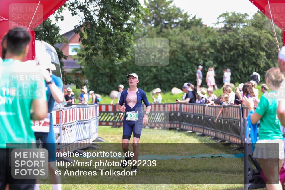 21.06.2026 - 29. Vierlanden-Triathlon Andreas Tolksdorf http://msf.ph/oto/9922239 21.06.2026 13:48:12 Ziel 64, 87, 806 meine-sportfotos.de