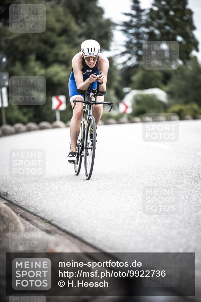 21.06.2026 - 29. Vierlanden-Triathlon H.Heesch http://msf.ph/oto/9922736 21.06.2026 12:34:40 Radfahren 1013 meine-sportfotos.de