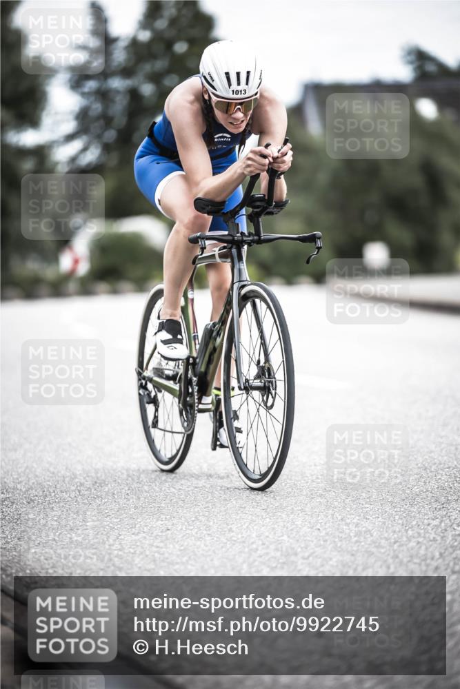 21.06.2026 - 29. Vierlanden-Triathlon H.Heesch http://msf.ph/oto/9922745 21.06.2026 12:34:40 Radfahren 1013 meine-sportfotos.de