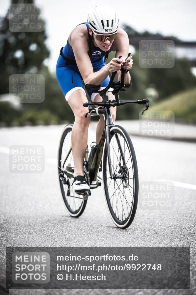 21.06.2026 - 29. Vierlanden-Triathlon H.Heesch http://msf.ph/oto/9922748 21.06.2026 12:34:40 Radfahren 1013 meine-sportfotos.de