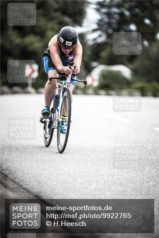 21.06.2026 - 29. Vierlanden-Triathlon H.Heesch http://msf.ph/oto/9922765 21.06.2026 12:35:11 Radfahren 992, 992 meine-sportfotos.de