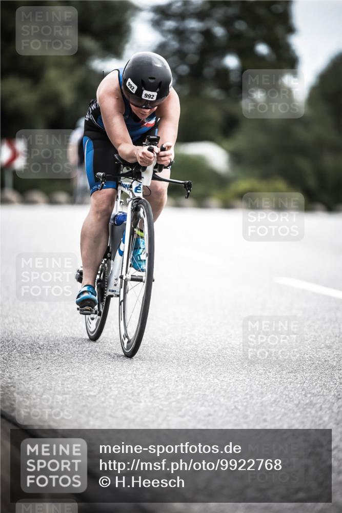 21.06.2026 - 29. Vierlanden-Triathlon H.Heesch http://msf.ph/oto/9922768 21.06.2026 12:35:11 Radfahren 992, 992 meine-sportfotos.de