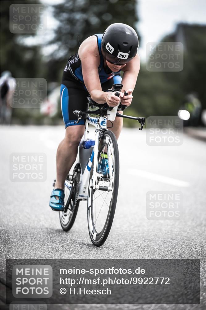 21.06.2026 - 29. Vierlanden-Triathlon H.Heesch http://msf.ph/oto/9922772 21.06.2026 12:35:11 Radfahren 992, 992 meine-sportfotos.de