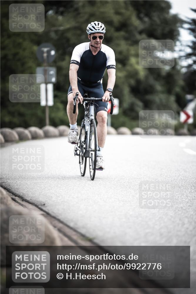 21.06.2026 - 29. Vierlanden-Triathlon H.Heesch http://msf.ph/oto/9922776 21.06.2026 12:35:16 Radfahren 11 meine-sportfotos.de