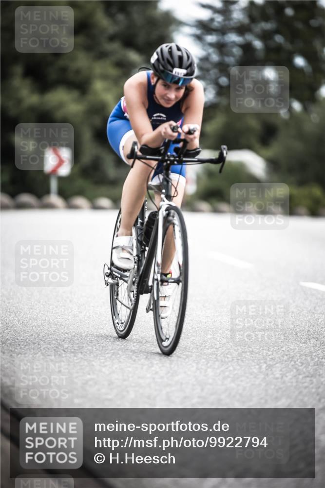 21.06.2026 - 29. Vierlanden-Triathlon H.Heesch http://msf.ph/oto/9922794 21.06.2026 12:35:40 Radfahren 1912 meine-sportfotos.de