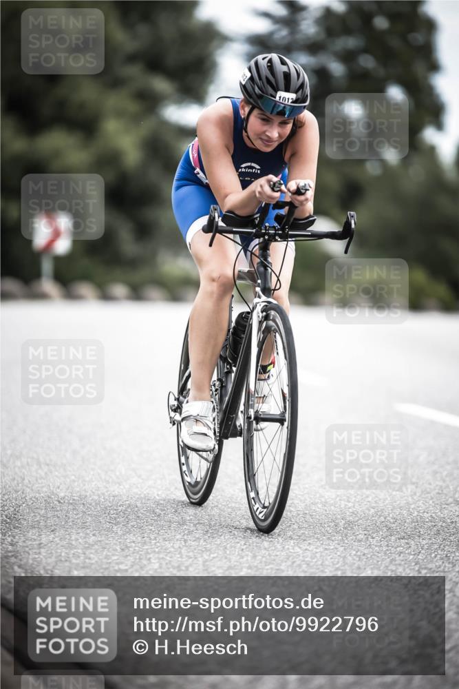 21.06.2026 - 29. Vierlanden-Triathlon H.Heesch http://msf.ph/oto/9922796 21.06.2026 12:35:40 Radfahren 1012 meine-sportfotos.de
