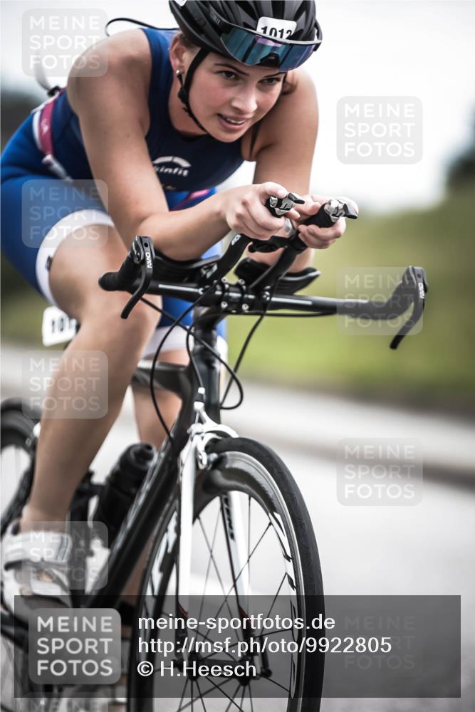 21.06.2026 - 29. Vierlanden-Triathlon H.Heesch http://msf.ph/oto/9922805 21.06.2026 12:35:41 Radfahren 10, 1012 meine-sportfotos.de