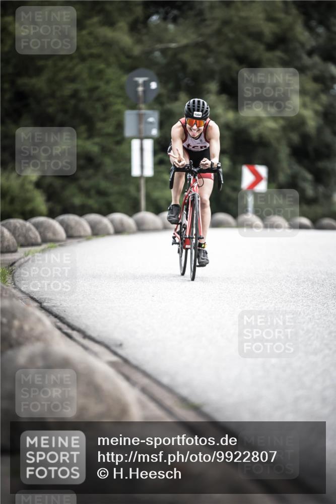 21.06.2026 - 29. Vierlanden-Triathlon H.Heesch http://msf.ph/oto/9922807 21.06.2026 12:35:44 Radfahren 1004 meine-sportfotos.de