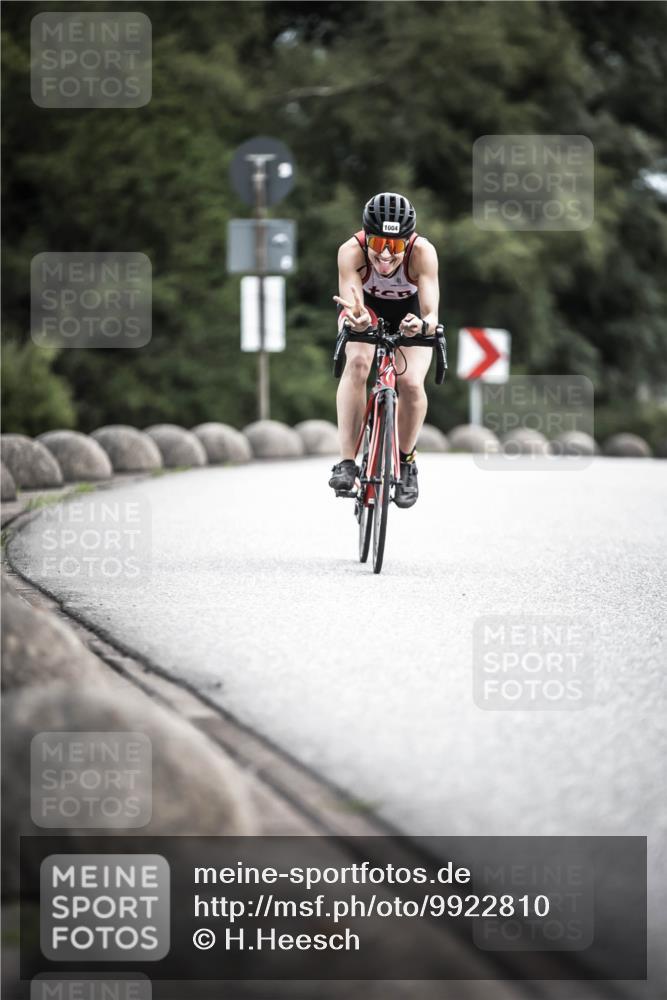 21.06.2026 - 29. Vierlanden-Triathlon H.Heesch http://msf.ph/oto/9922810 21.06.2026 12:35:45 Radfahren 1004 meine-sportfotos.de