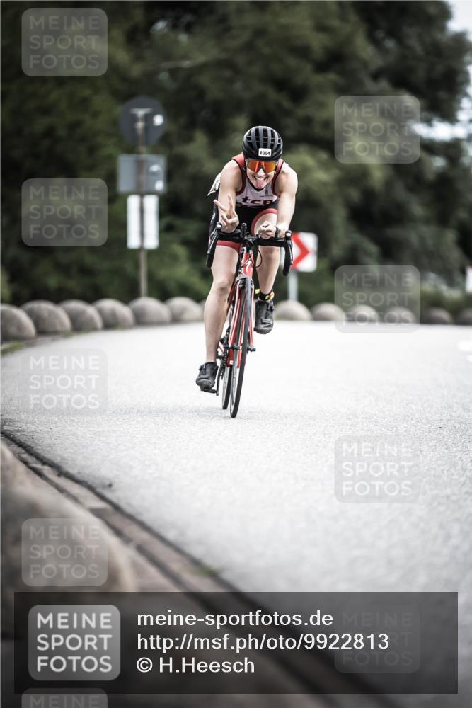 21.06.2026 - 29. Vierlanden-Triathlon H.Heesch http://msf.ph/oto/9922813 21.06.2026 12:35:45 Radfahren 11, 1004 meine-sportfotos.de
